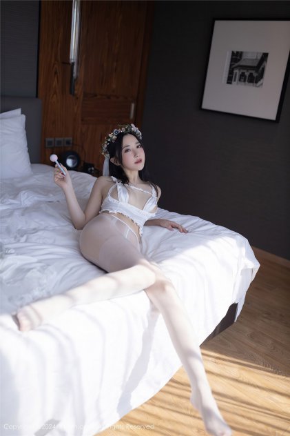 免费进入AV网站在线观看海报