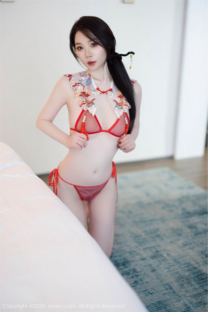 很很干很很日海报