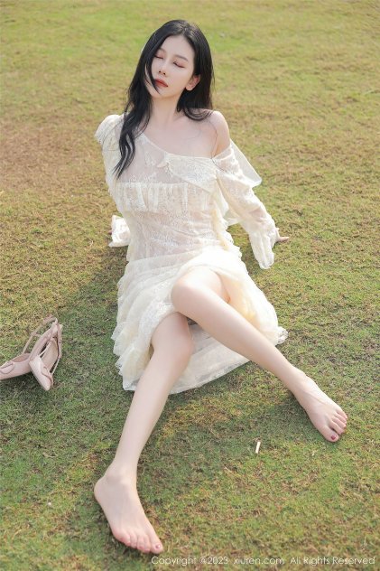 巨胸美女洗澡视频无遮挡网站海报