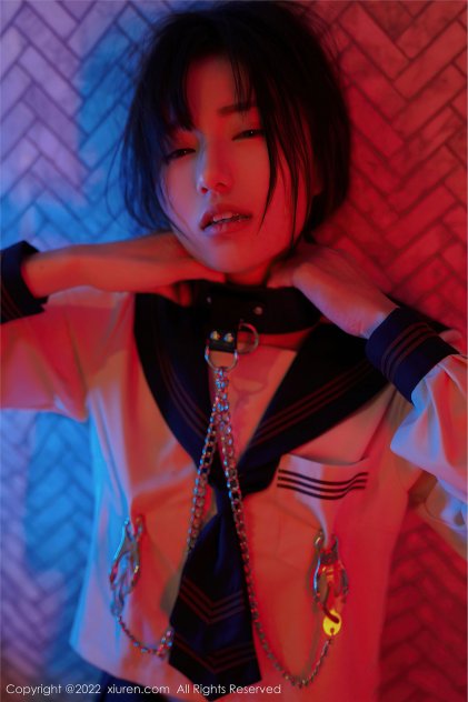 国产一卡2卡3卡4卡无卡免费网站海报