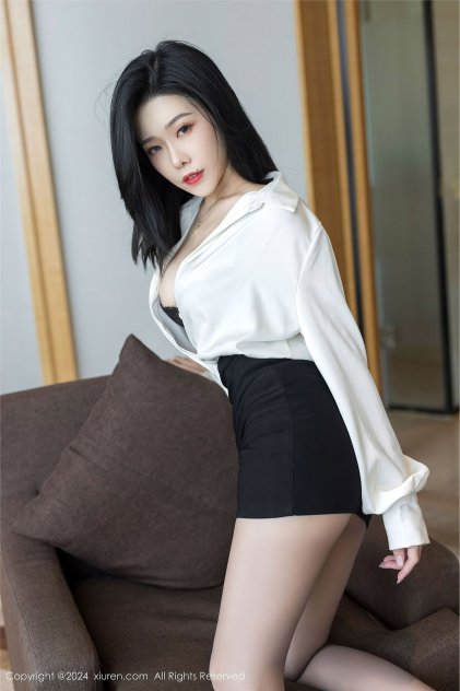 成人国产另类视频海报